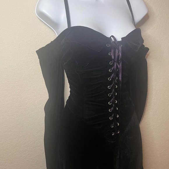 subterranea black and purple goth gown - Picture 9 of 10